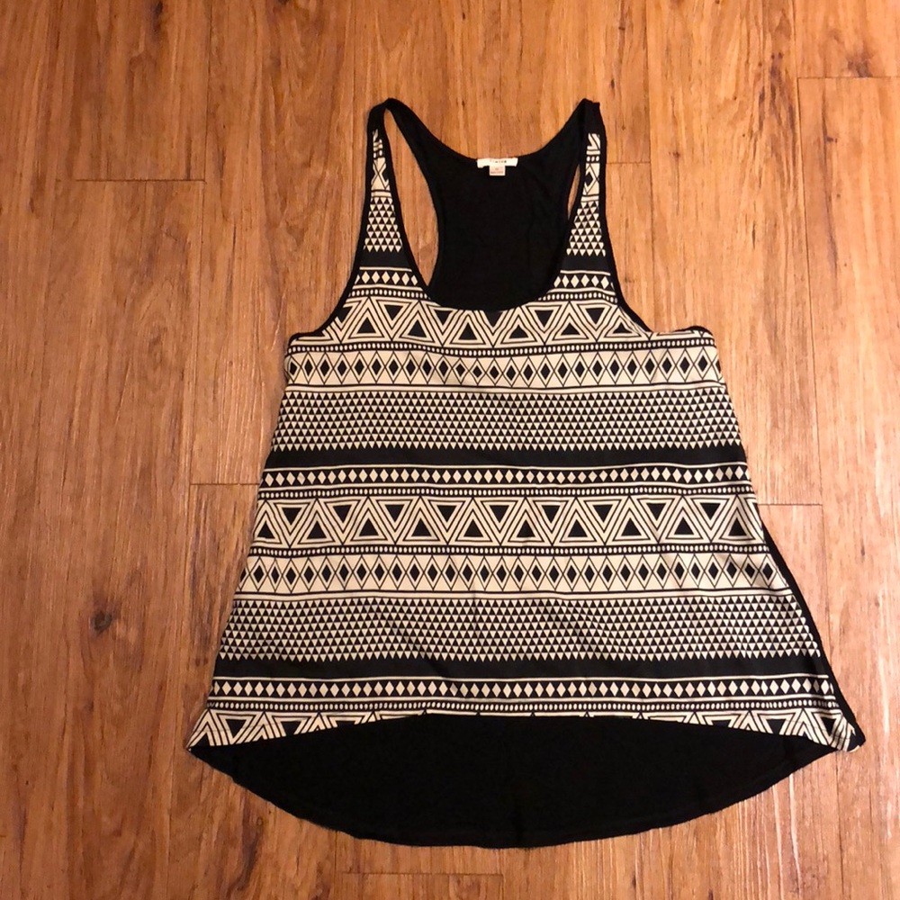 Tribal print tank- medium